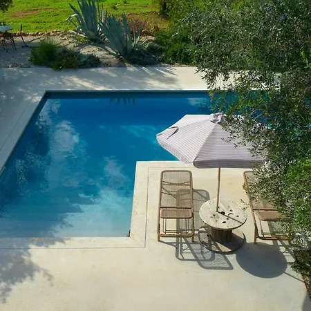 度假居 Mediterranean With Pool Near *